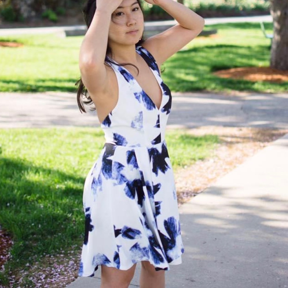 Like new Lulu’s skater dress